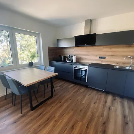Δωμάτια σε οικογενειακή κατοικία Montihaus Gaeste & Monteurzimmer