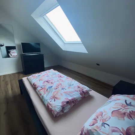 Montihaus Gaeste & Monteurzimmer * Dormagen